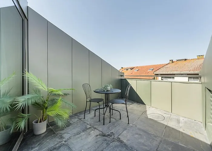 아파트 Guestready - Porto's Modern Comfort