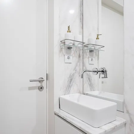 Apartment Guestready - Porto's Modern Comfort